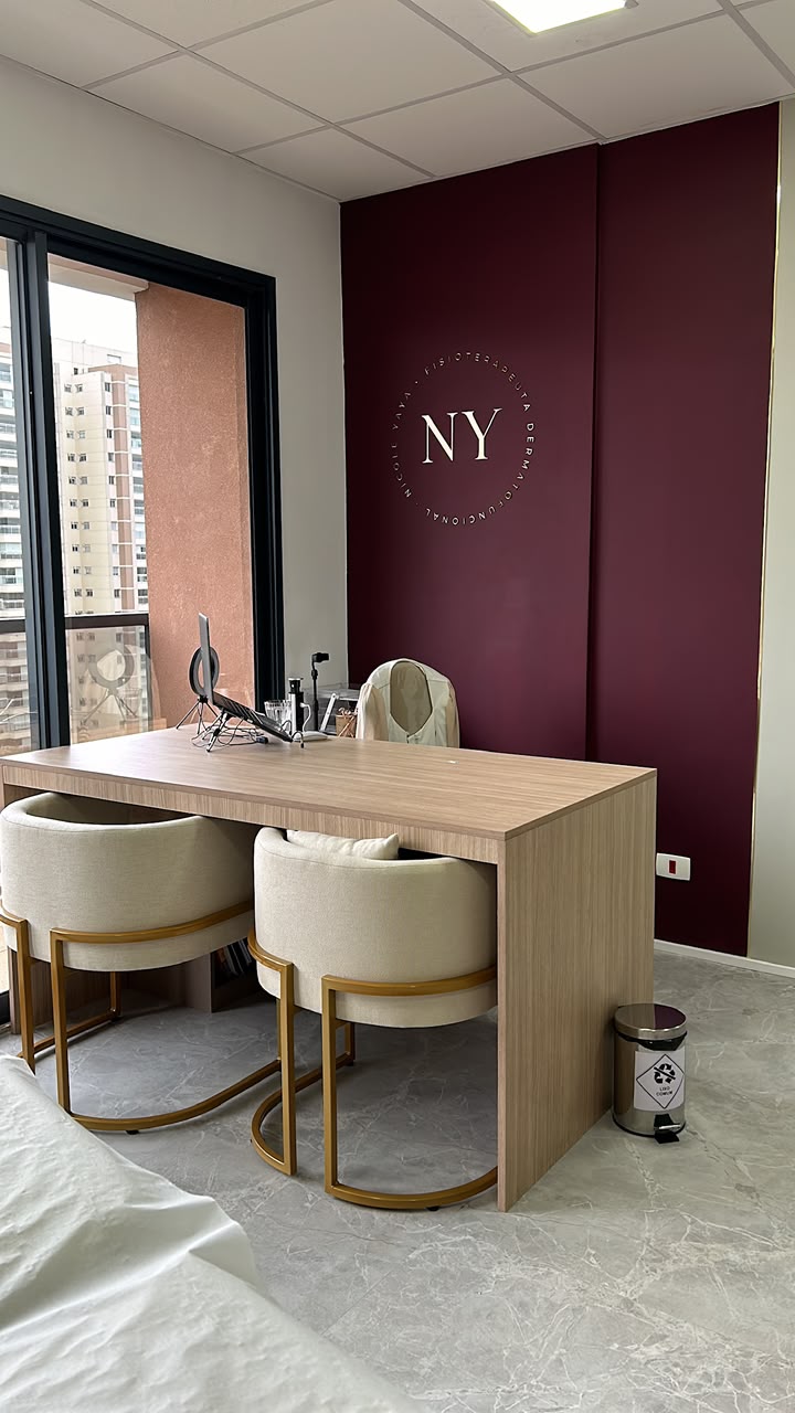 Espaço reservado para consulta na clínica Nicole Yaya